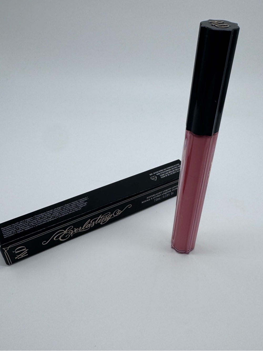 KVD Beauty Everlasting Hyperlight Liquid Lipstick Dragon Bones - Picture 5 of 5